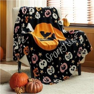Autumn fall Halloween Thanksgiving blanket super soft , Sz 60x50"